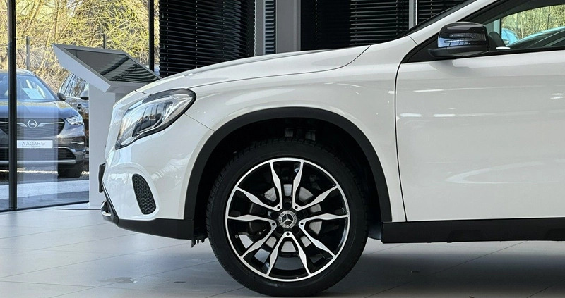 Mercedes-Benz GLA cena 98900 przebieg: 60228, rok produkcji 2018 z Piastów małe 781